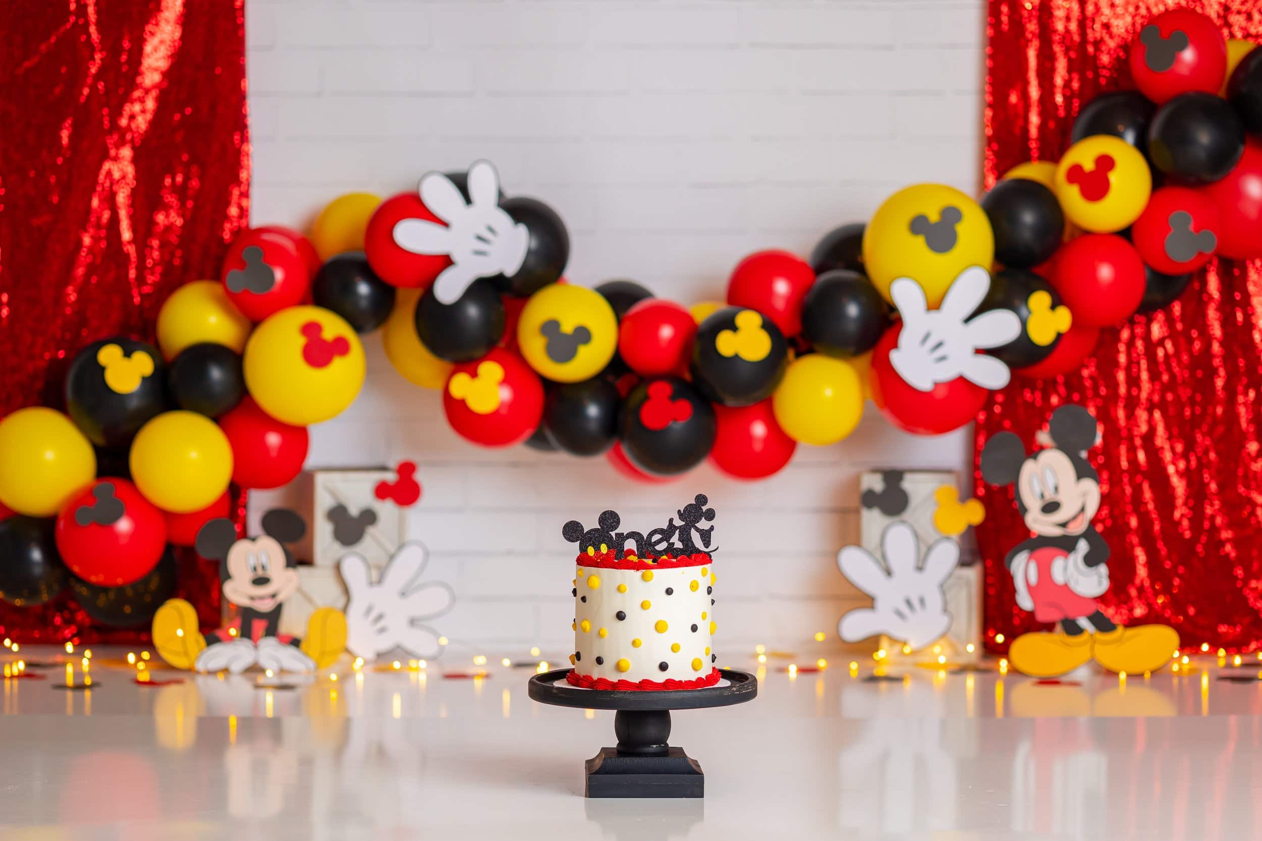 Mickey Mouse Cake Smash Theme